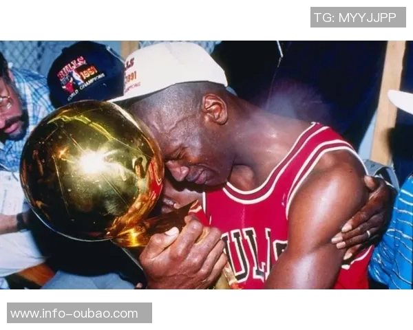 库里30岁后再创辉煌第90次得分35仅次于乔丹3次 库里30岁后再创辉煌第90次得分35仅次于乔丹3次