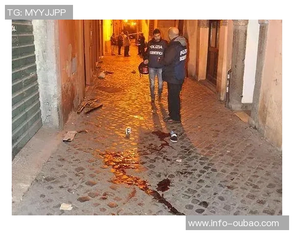 热刺边卫波罗被球迷电子烟砸中后捡起假装抽烟引发热议 热刺边卫波罗被球迷电子烟砸中后捡起假装抽烟引发热议