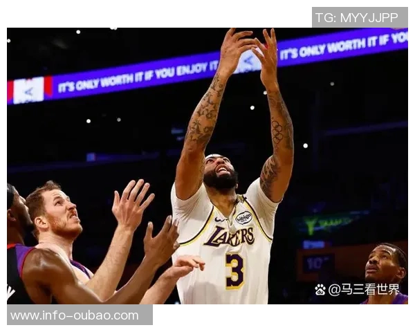 NBA杯淘汰赛时间确定12月10日和11日将进行激烈角逐争夺四强名额 NBA杯淘汰赛时间确定12月10日和11日将进行激烈角逐争夺四强名额